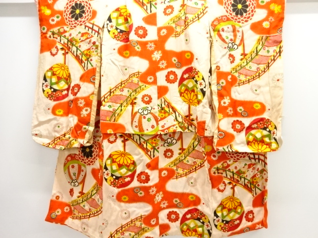 アンティーク　錦紗橋に花・毬模様着物